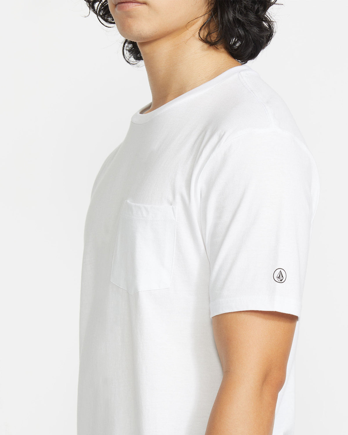 Men's Solid Short Sleeve Shirt Pocket Tee | Volcom Trending