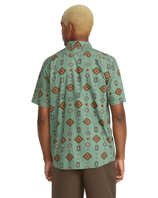 Men's Desert Dobby Short Sleeve Shirt | Volcom Top Pick