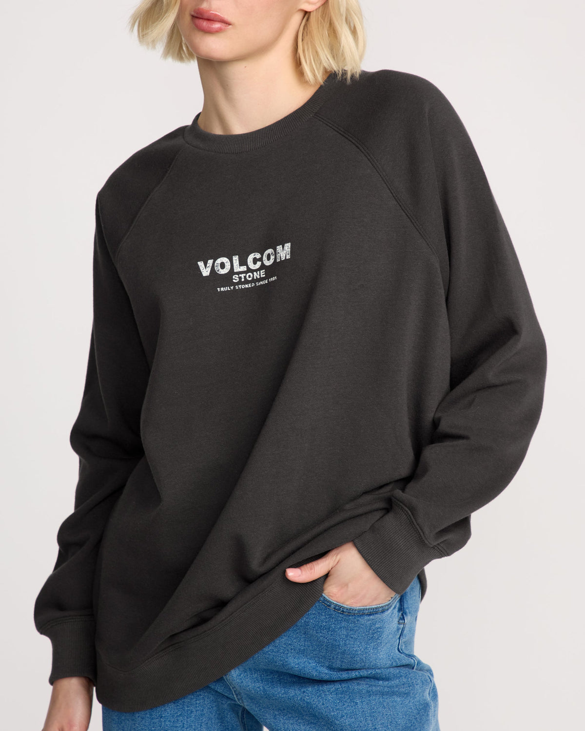 Women's Stone Magic Crew | Volcom Latest