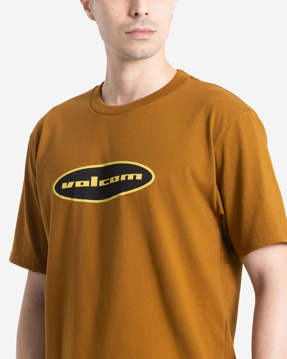 Men's Quone Short Sleeve Tee | Volcom Signature