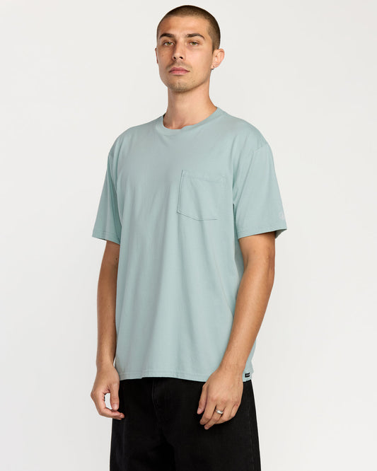 Men's Solid Short Sleeve Pocket Tee | Volcom Signature
