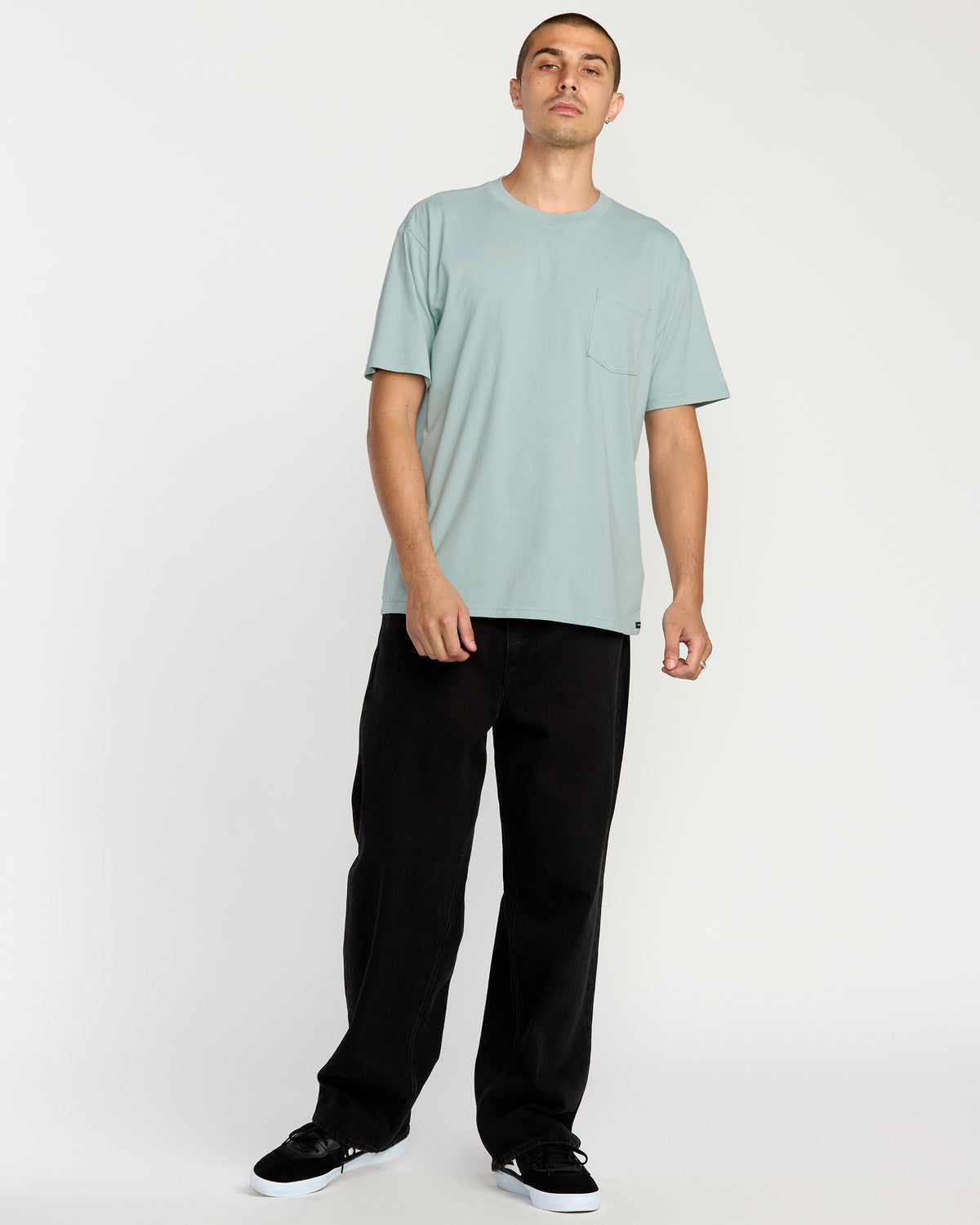 Men's Solid Short Sleeve Pocket Tee | Volcom Signature