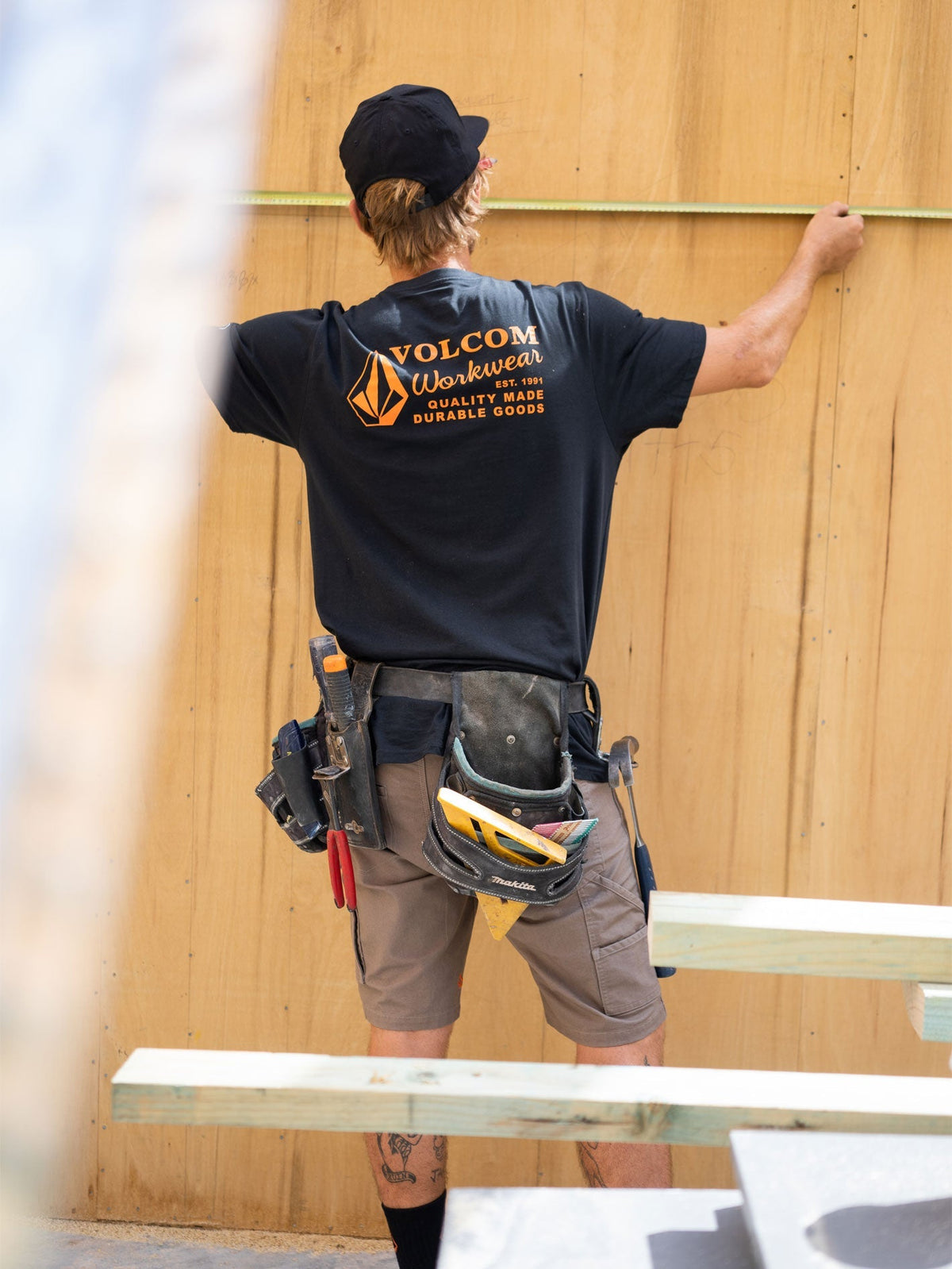 Men's Volcom Workwear Short Sleeve Tee | Volcom Special Offer