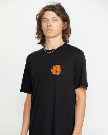 Men's Get Out Tech Short Sleeve Tee | Volcom Trending