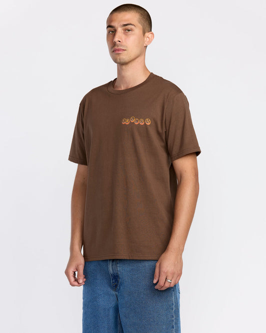 Men's Veevo Short Sleeve Tee | Volcom Deals