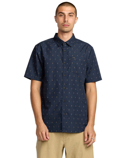 Men's Bankstone Short Sleeve Shirt | Volcom Trending