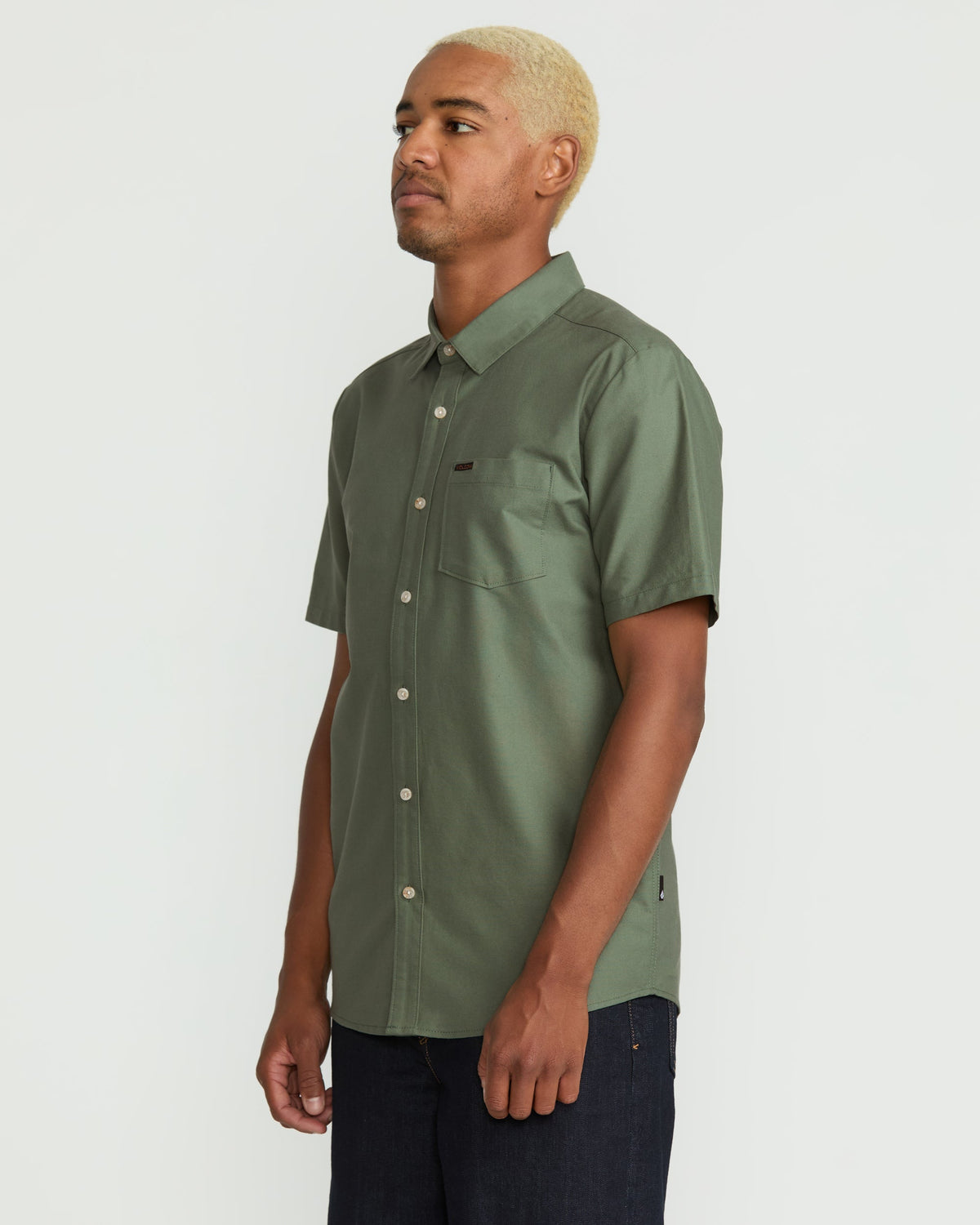 Men's Veeco Oxford Short Sleeve Shirt | Volcom Essential