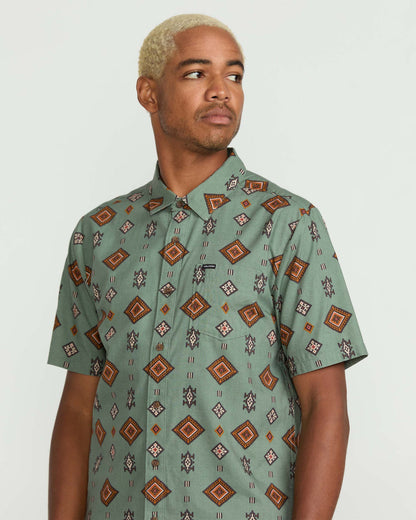 Men's Desert Dobby Short Sleeve Shirt | Volcom Top Pick