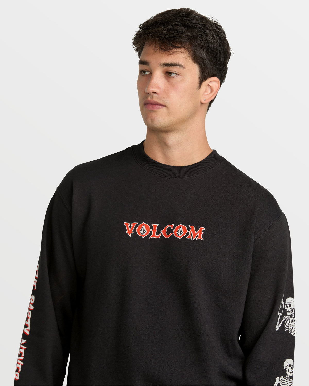 Men's Never Ends Crew Sweatshirt | Volcom Essential