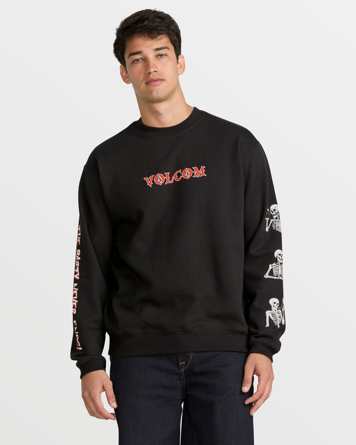 Men's Never Ends Crew Sweatshirt | Volcom Essential