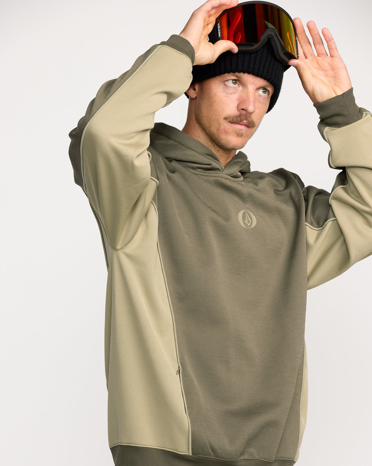 Men's Vital Hydro Pullover | Volcom Best Seller