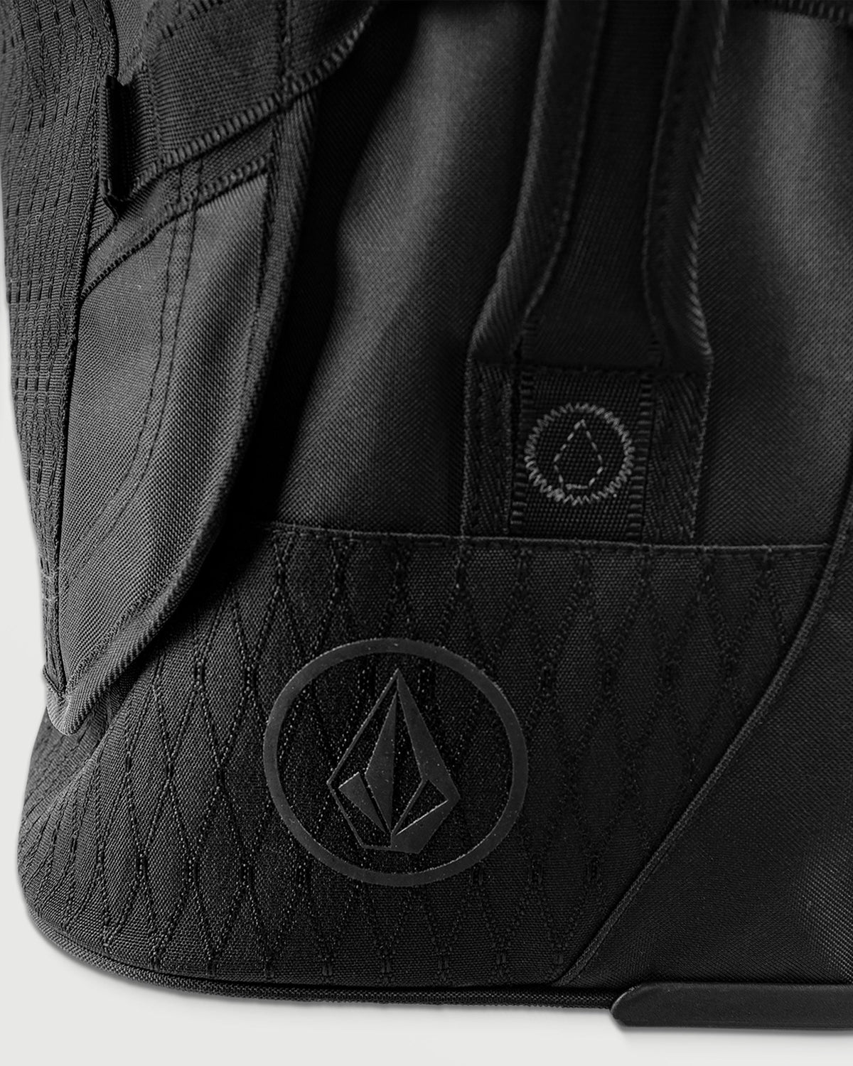 Chamber Carry-On | Volcom Trending