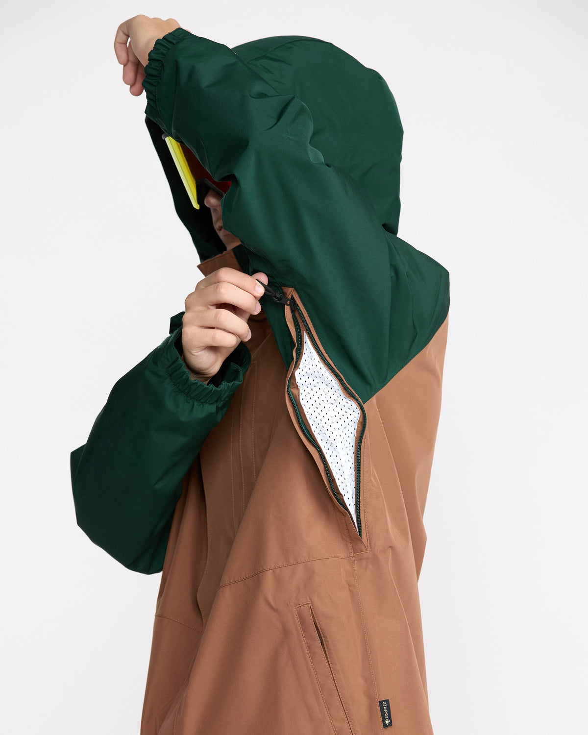 Men's Dua Gore-Tex Insulated Jacket | Volcom Featured