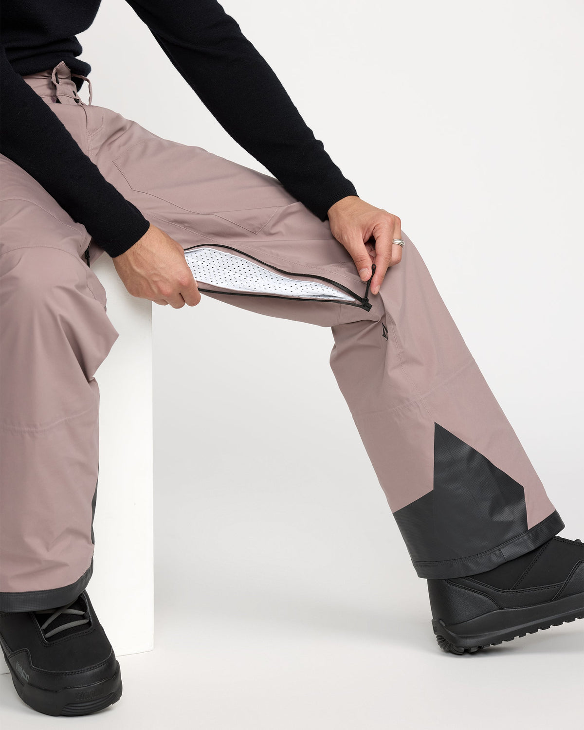 Men's Guch Stretch Gore-Tex Pants | Volcom Popular