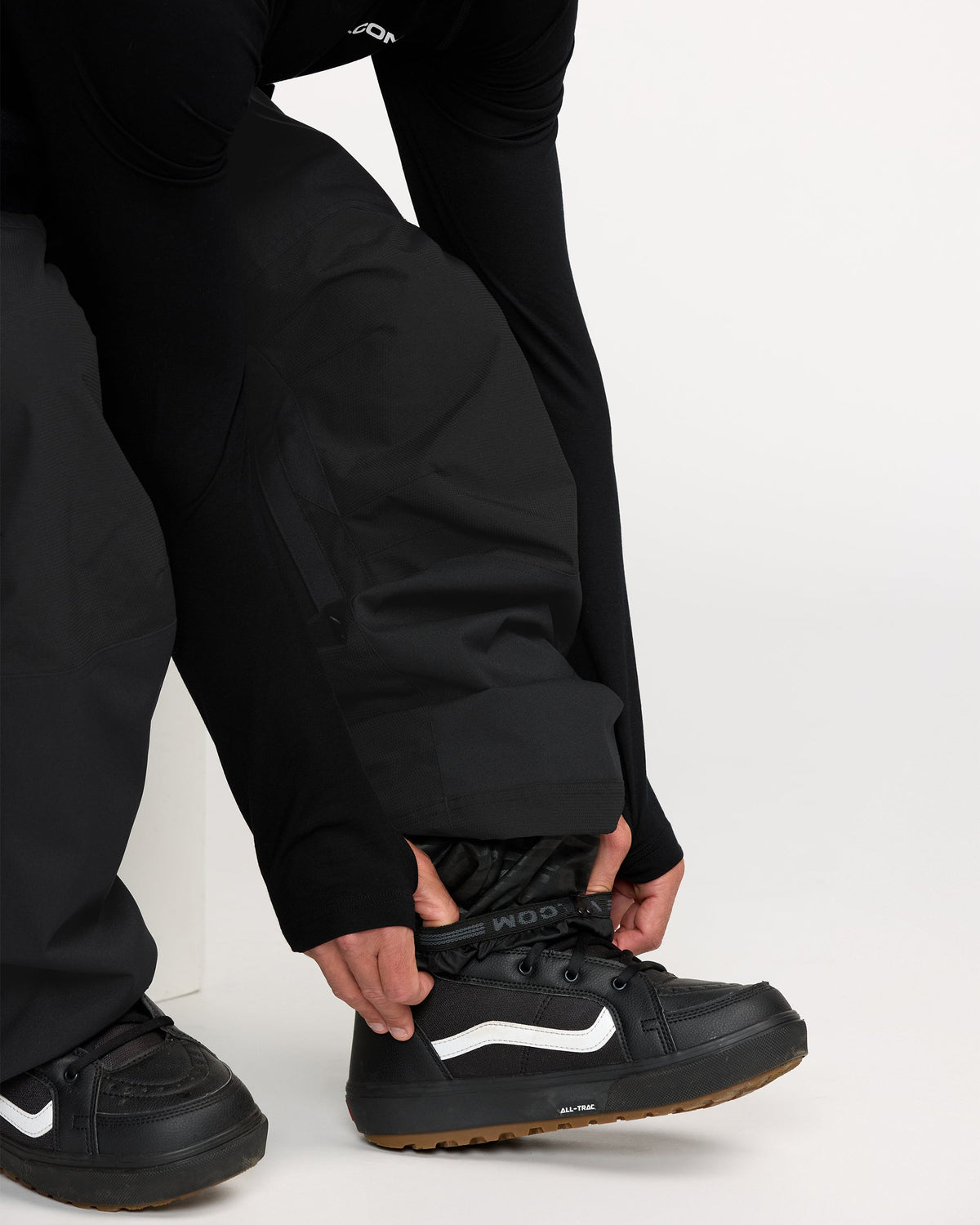 Men's Nwrk Baggy Pants | Volcom Latest