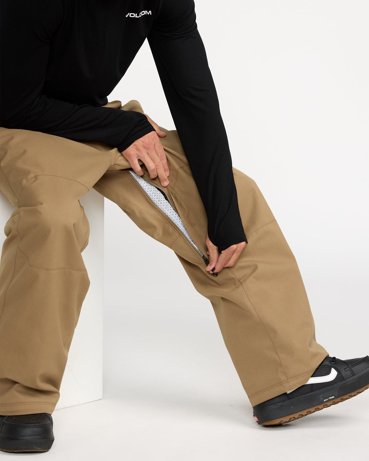 Men's Snow Billow Pants | Volcom Essential