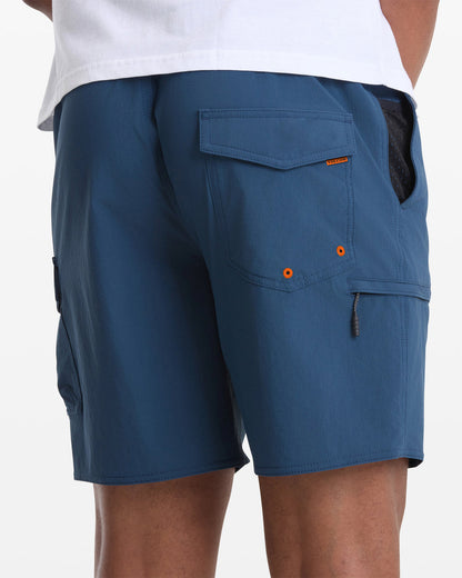 Men's Truly Lib Work Trunk 17 | Volcom New
