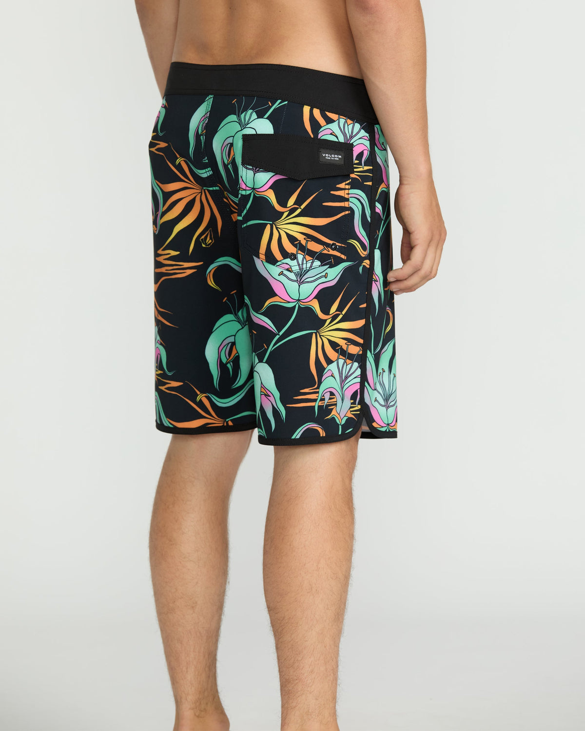 Men's Infuse Scallop Mod 19 | Volcom Discount