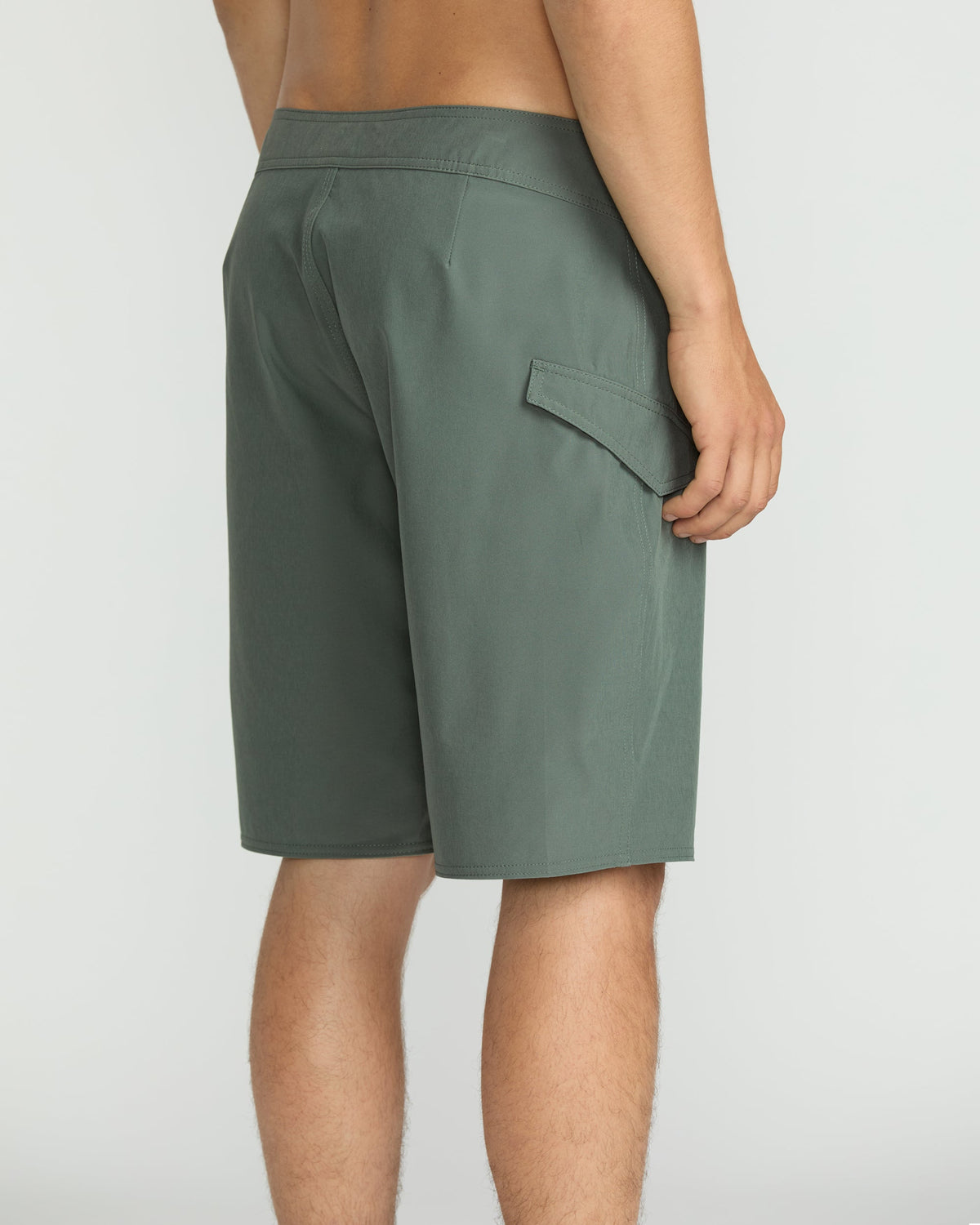 Men's Lido Solid Mod | Volcom Essential