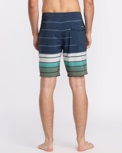 Men's Quarta Fade Mod | Volcom Trending