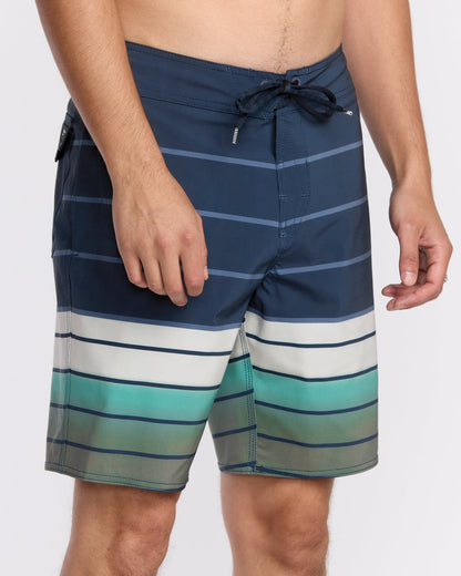 Men's Quarta Fade Mod | Volcom Trending