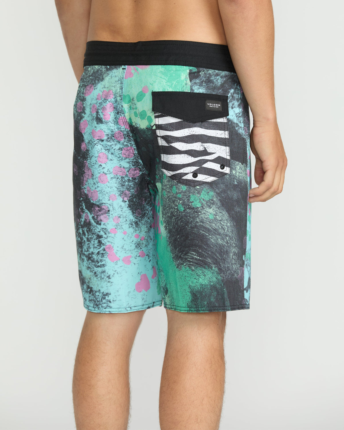 Men's Misdormeaner Stoney 19 | Volcom Featured