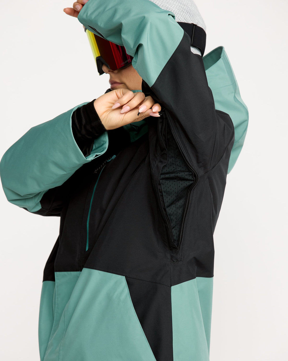 Women's V.Co Tech Eras Gore-Tex Insulated Jacket | Volcom Great Value